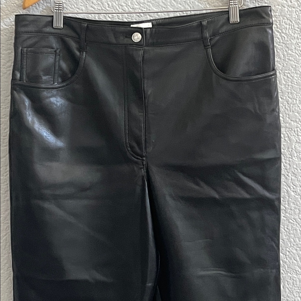 Aritzia Wilfred Black Melina Vegan Leather Pants Size 14 - Picture 4 of 9